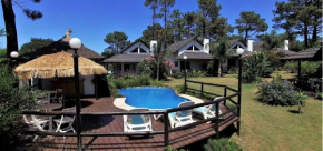  Bungalows Punta Colorada  Пириаполис